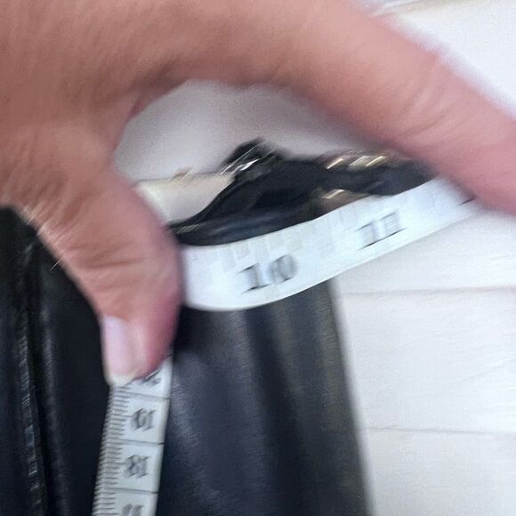 Black Leather Tote Bag - Picture 7 of 13